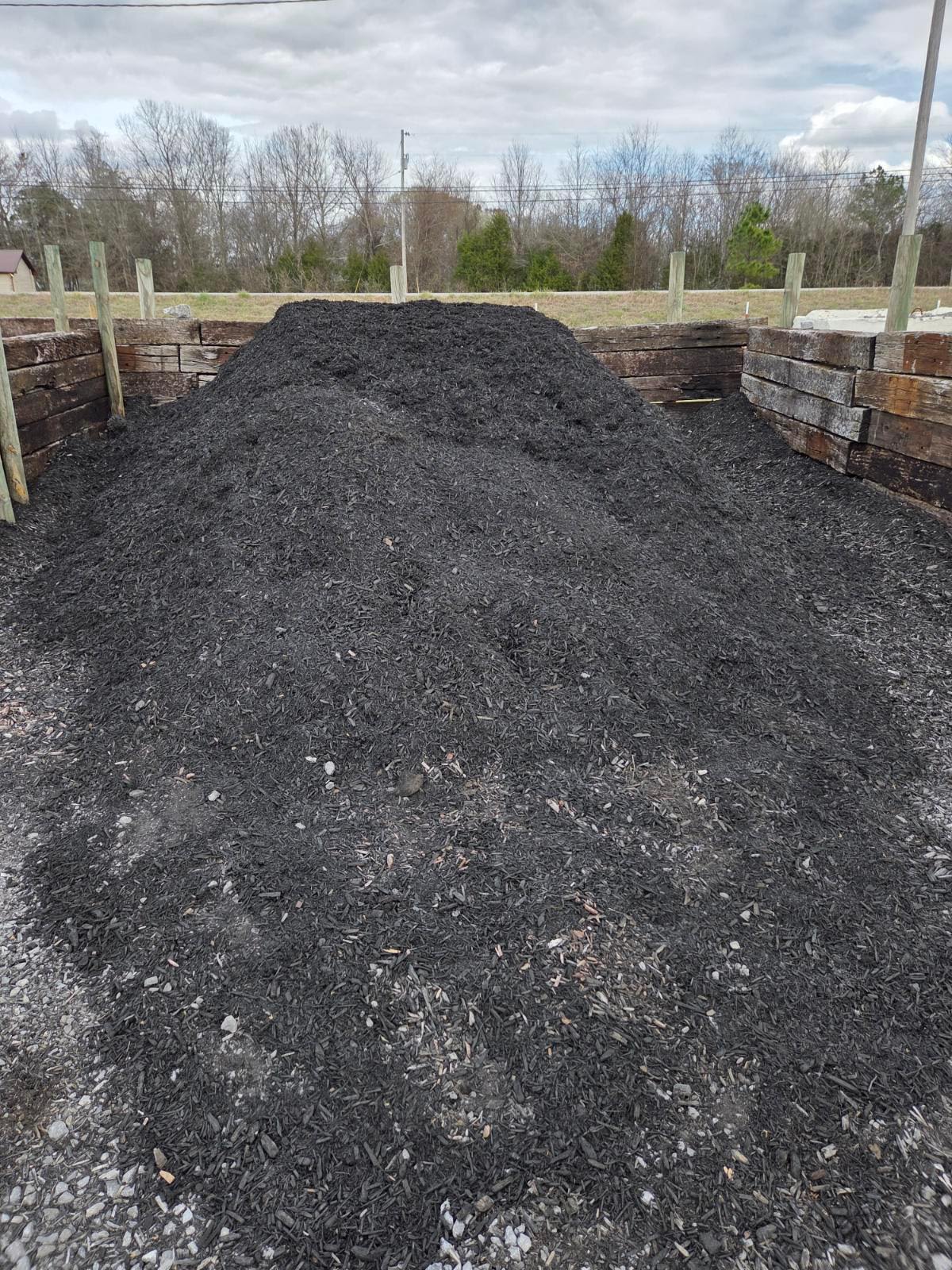 Black Hardwood Mulch