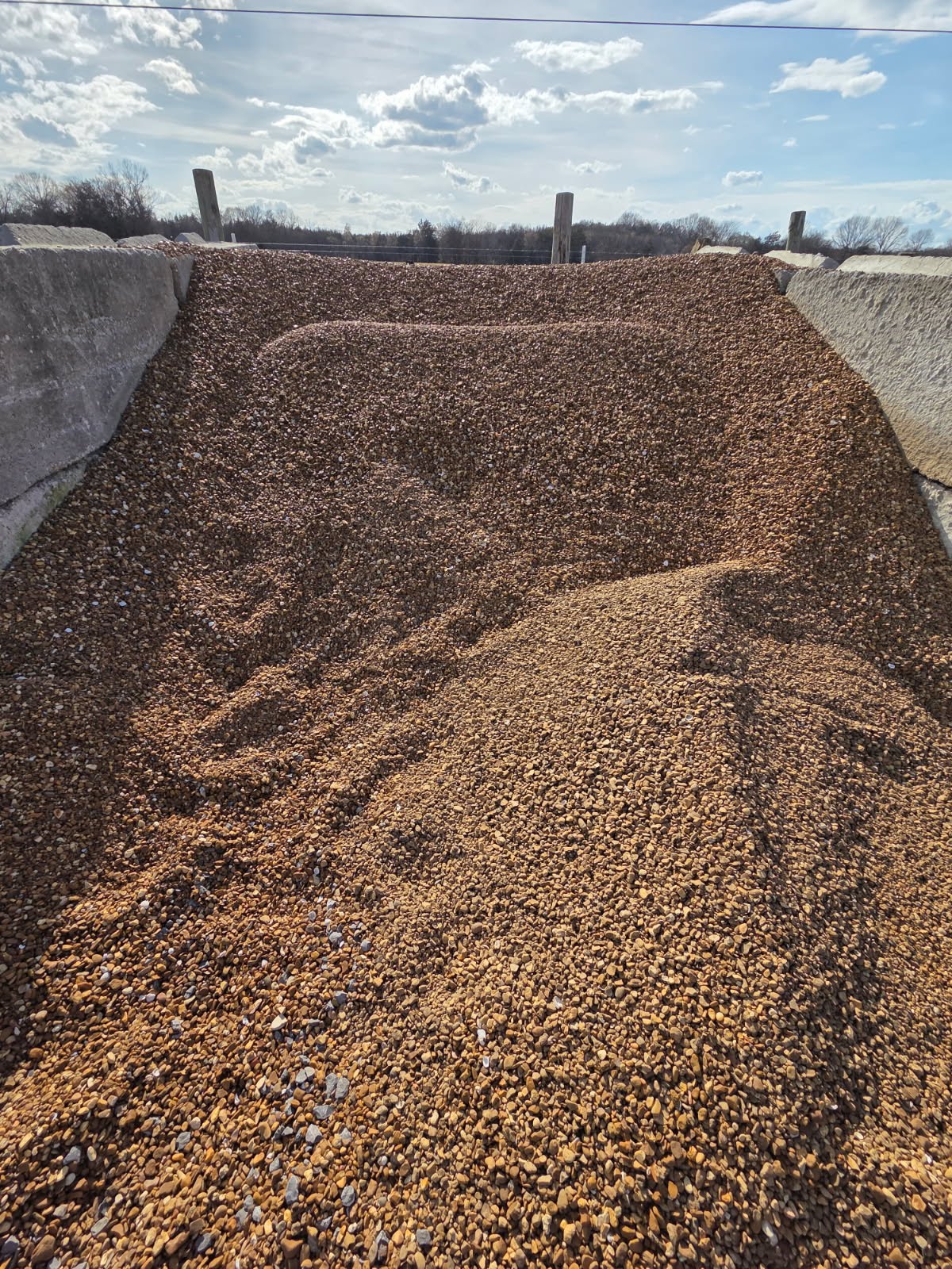 Pea Gravel - TN River Rock